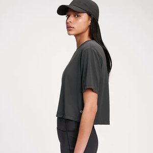 GapFit Breathe Cropped T-Shirt, size M